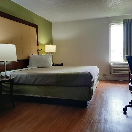 Econo Lodge Airport Near Billy Graham Parkway Σάρλοτ Εξωτερικό φωτογραφία