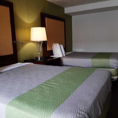 Econo Lodge Airport Near Billy Graham Parkway Σάρλοτ Εξωτερικό φωτογραφία