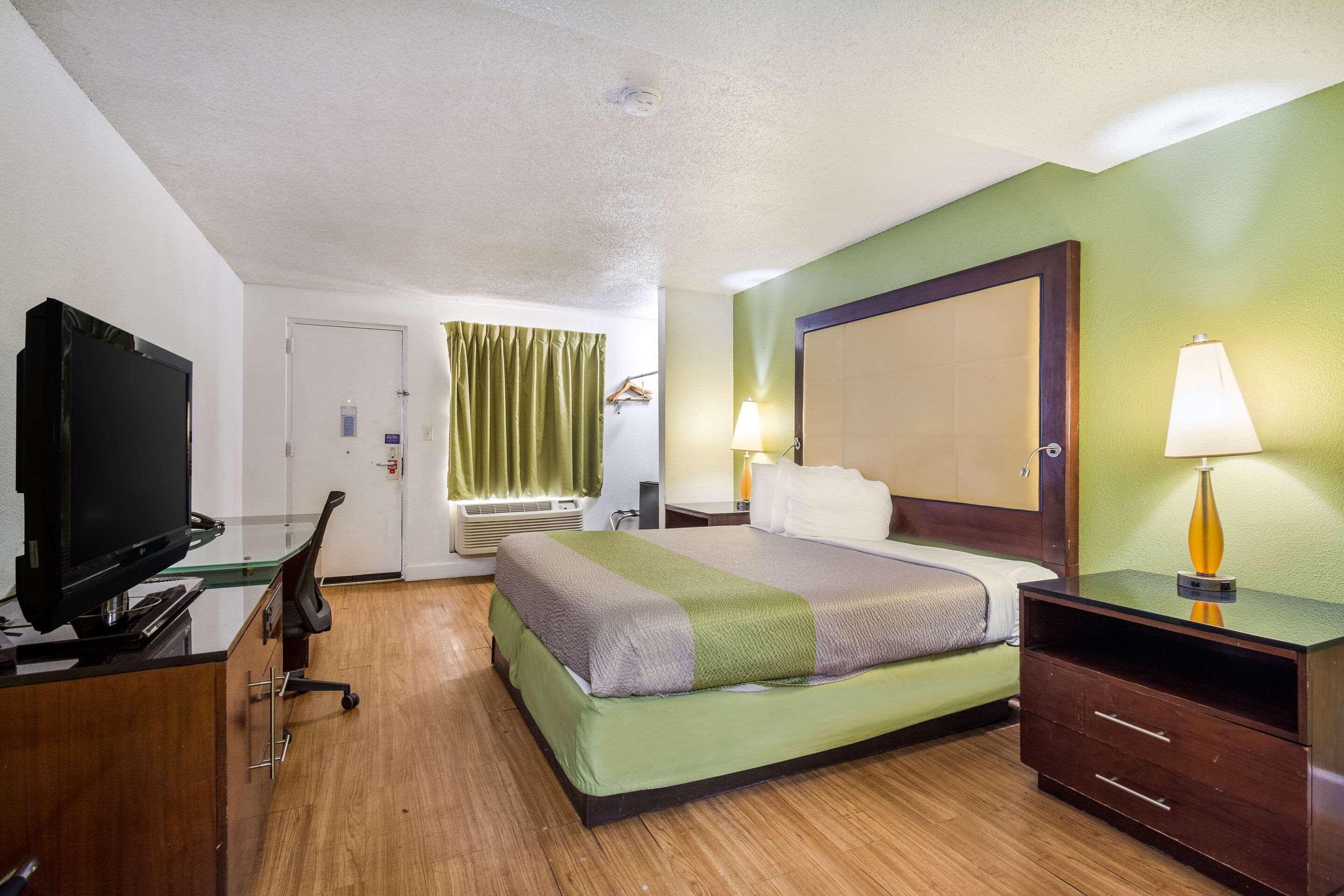 Econo Lodge Airport Near Billy Graham Parkway Σάρλοτ Εξωτερικό φωτογραφία
