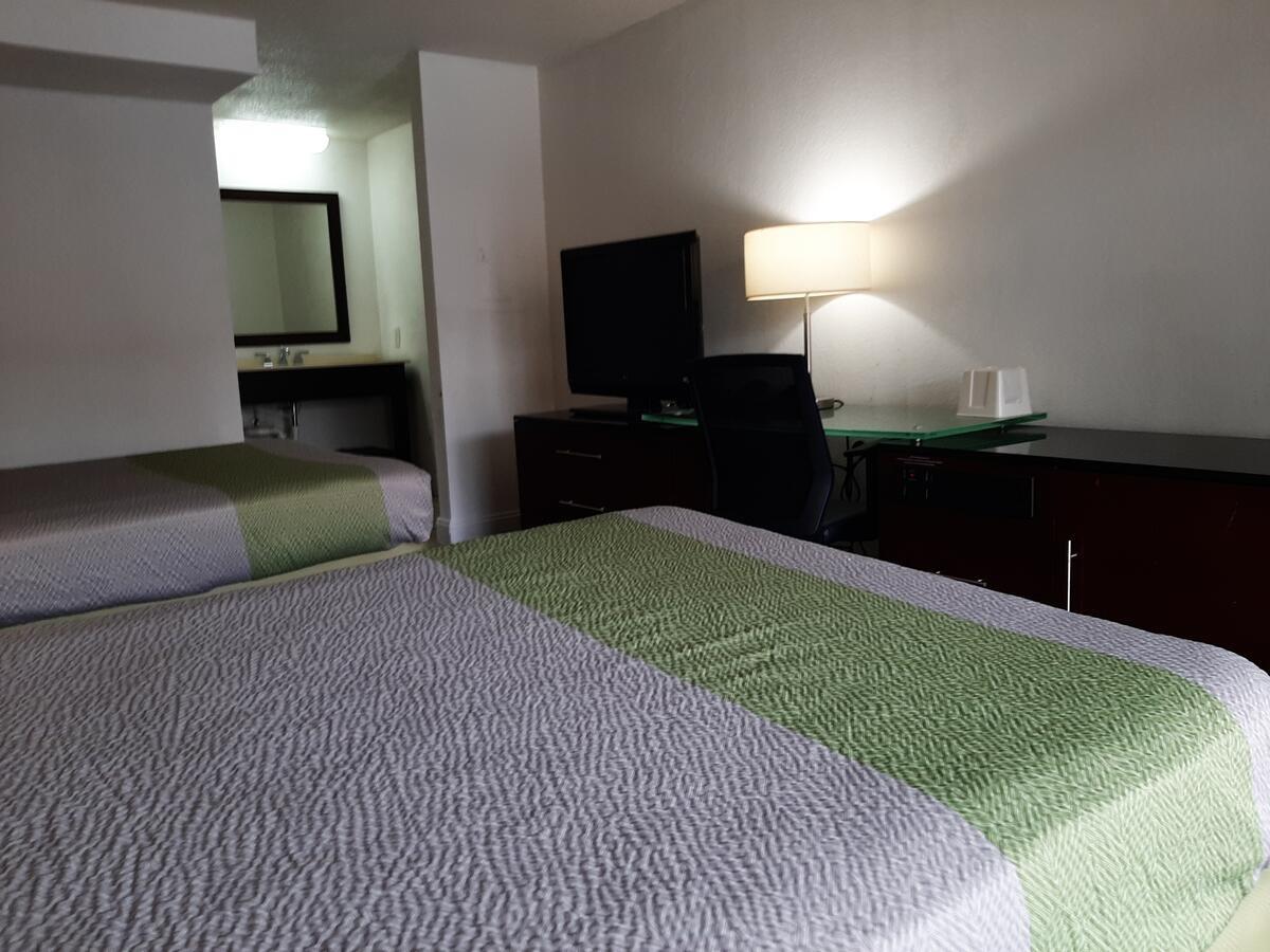 Econo Lodge Airport Near Billy Graham Parkway Σάρλοτ Εξωτερικό φωτογραφία