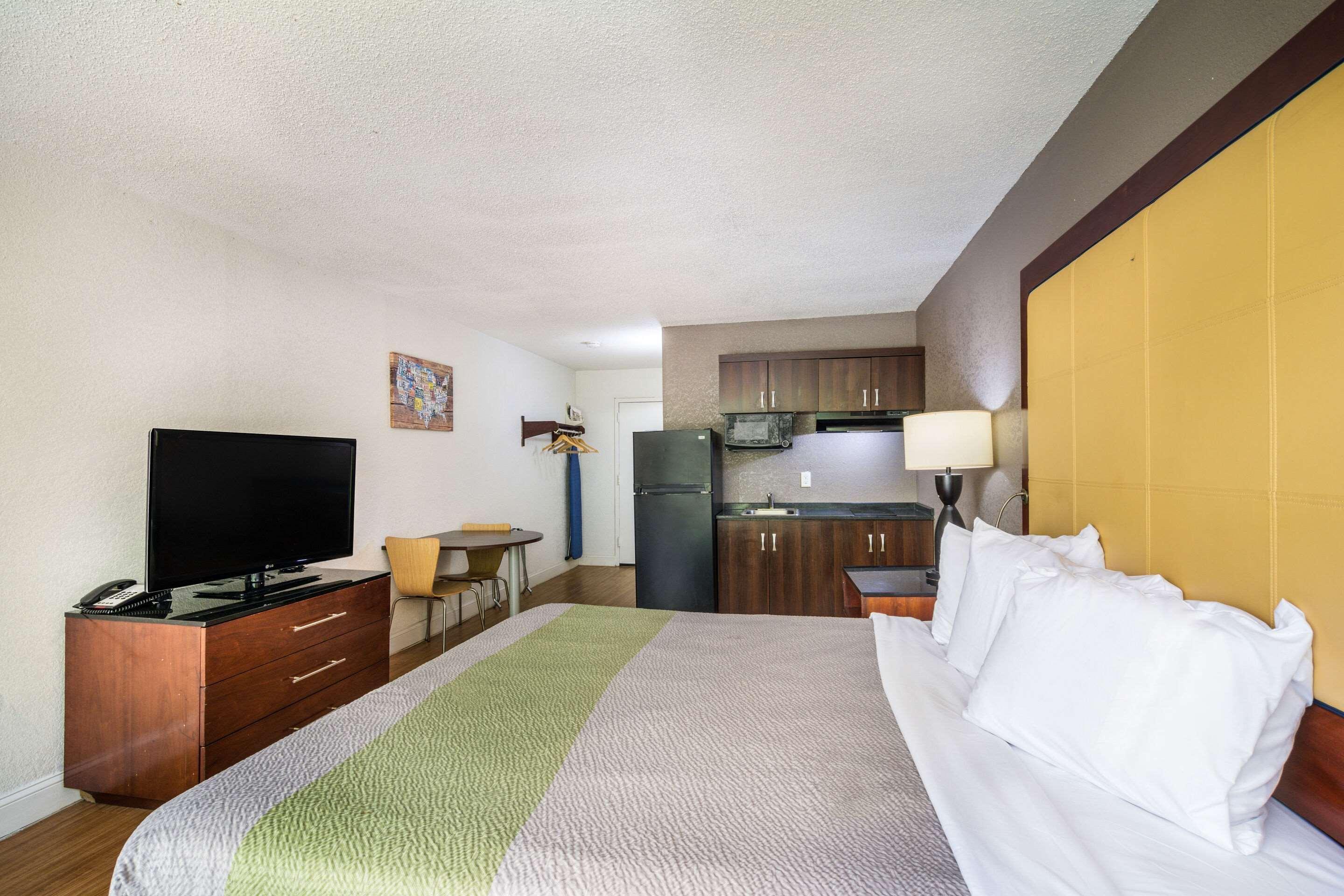Econo Lodge Airport Near Billy Graham Parkway Σάρλοτ Εξωτερικό φωτογραφία