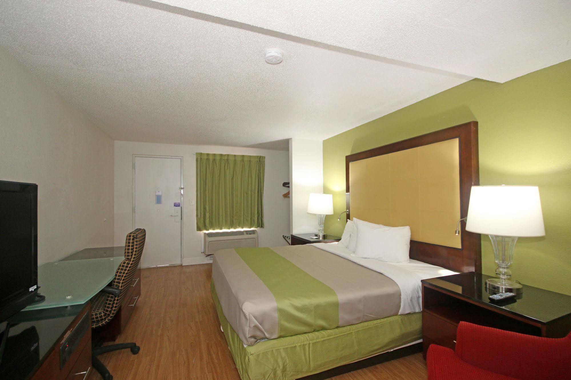 Econo Lodge Airport Near Billy Graham Parkway Σάρλοτ Εξωτερικό φωτογραφία