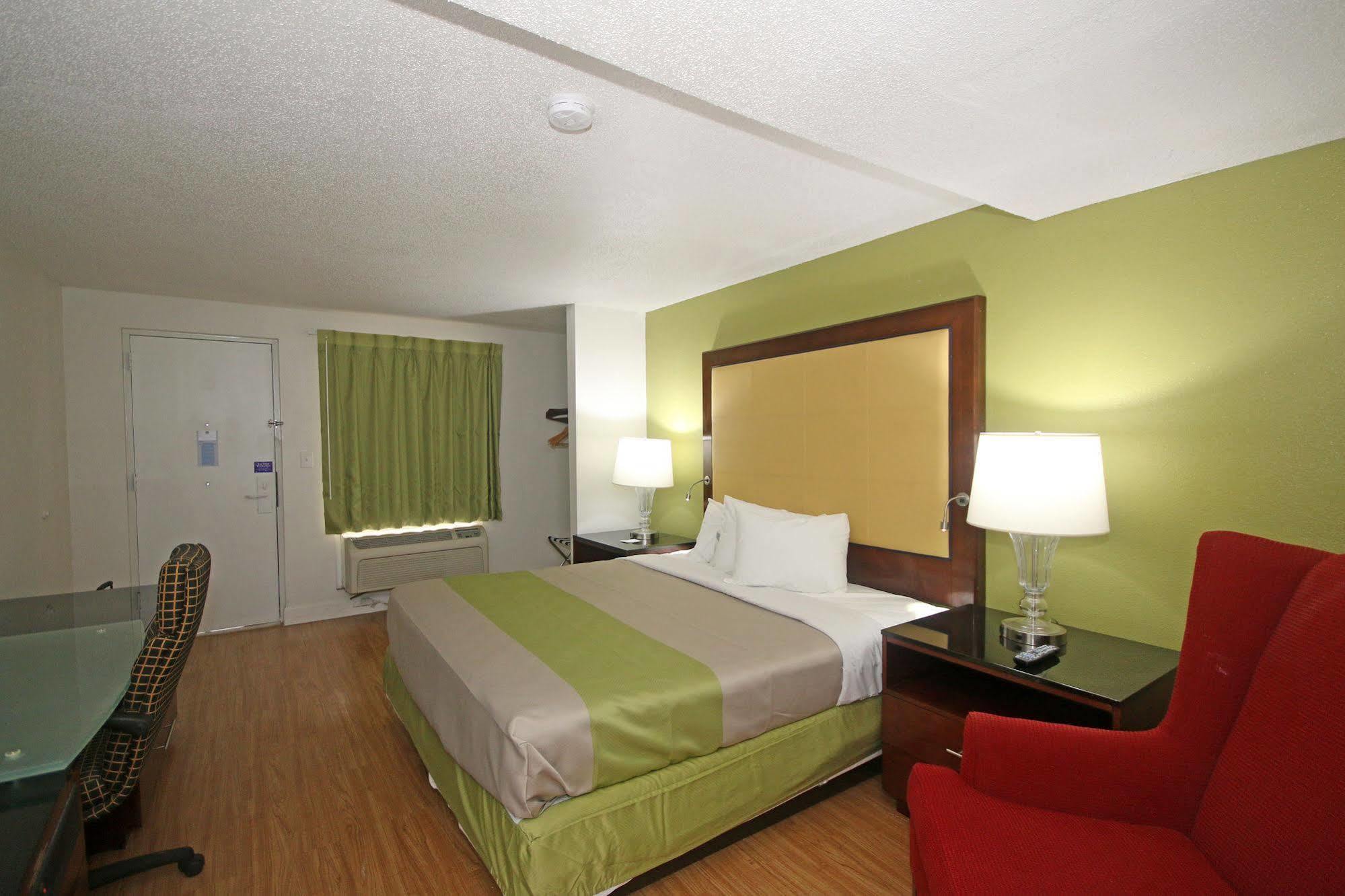 Econo Lodge Airport Near Billy Graham Parkway Σάρλοτ Εξωτερικό φωτογραφία