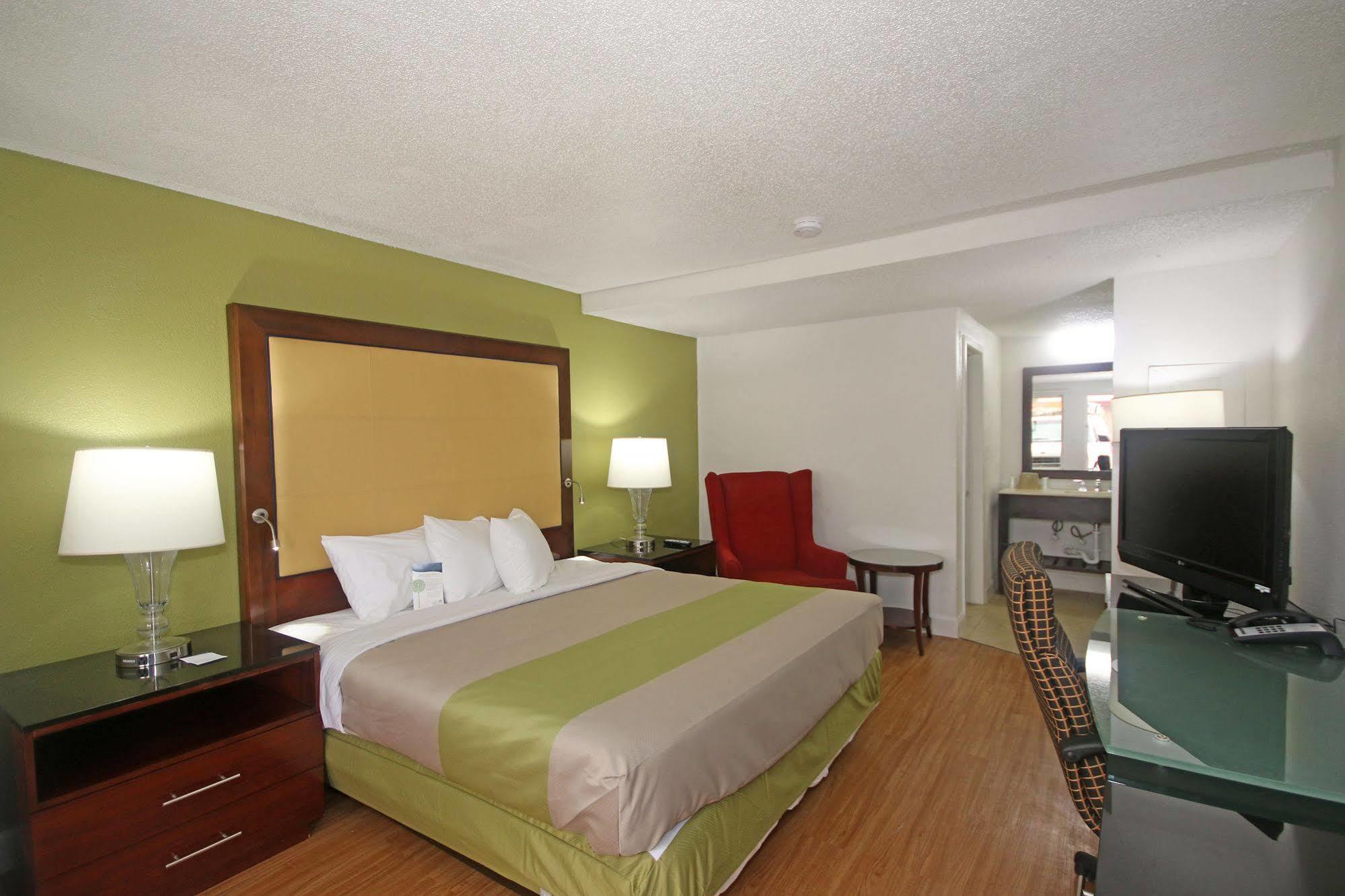 Econo Lodge Airport Near Billy Graham Parkway Σάρλοτ Εξωτερικό φωτογραφία